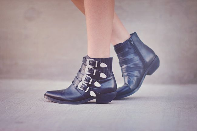 kelsi dagger, dallas boot, buckled, ankle boots, fashion blogger, LA style, los angeles