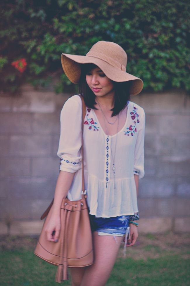 old navy bucket bag, pac sun, kendall and kylie, kendall and kylie for pac sun, embroidered blouse