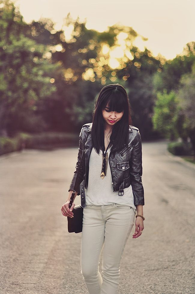 fresh fizzle, nasty gal, cropped moto, moto jacket, motorcycle jacket, metallic jacket, gypsy05, necklace, suede necklace, feather necklace, braided leaf necklace