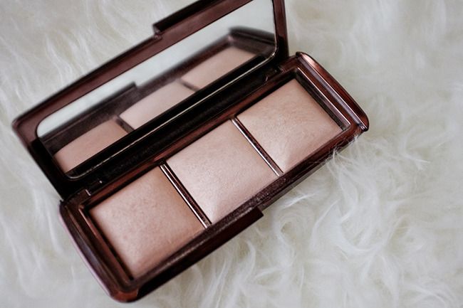 hourglass ambient lighting palette, review