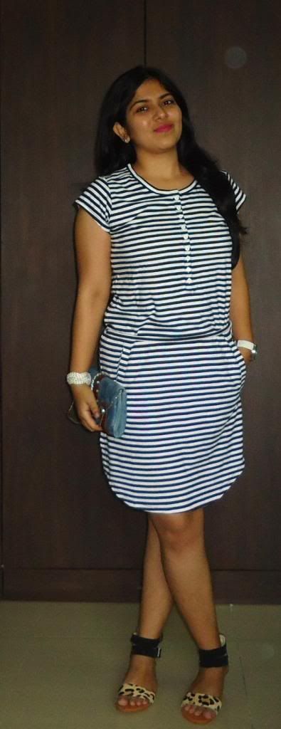 OOTD: Casual Striped Dress, Denim Clutch OOTD: Casual Striped Dress, Denim Clutch